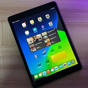 Meet your Posher, Benito